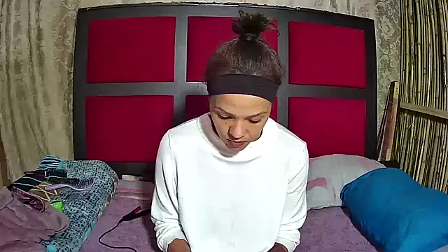 Snapshot of Cadence28 chatting on March 22, 2026, 5:25 pm Cadence28 online show from March 22, 2026, 5:25 pm