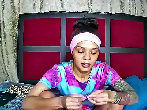 Snapshot of Cadence28 chatting on April 10, 2026, 7:10 pm Cadence28 online show from April 10, 2026, 7:10 pm