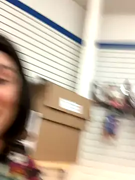 Kora Kat online show from December 3, 2025, 8:03 am