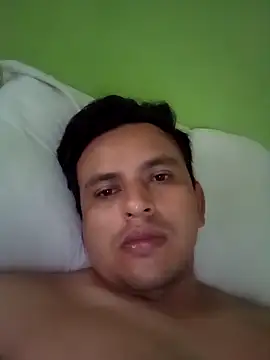 art-e9-2 online show from December 20, 2025, 8:01 pm