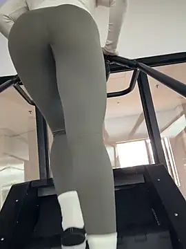 Snapshot of mitao_xx chatting on February 13, 2026, 8:25 am mitao xx online show from February 13, 2026, 8:25 am