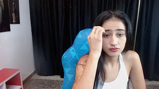 Snapshot of Meggan_James chatting on January 13, 2026, 11:58 am Meggan James online show from January 13, 2026, 11:58 am