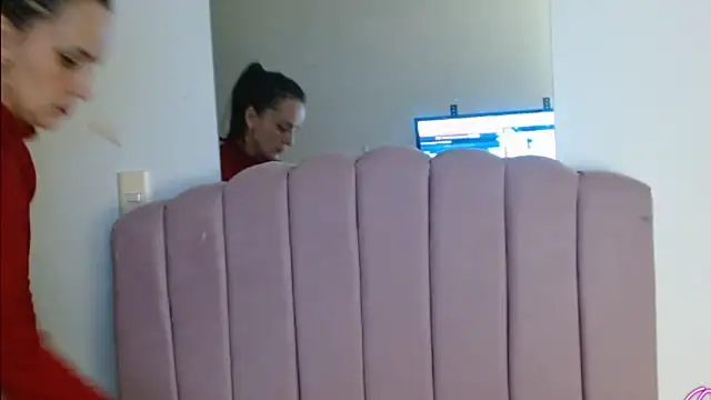 Snapshot of Juliana__lx chatting on March 17, 2026, 7:50 pm Juliana lx online show from March 17, 2026, 7:50 pm