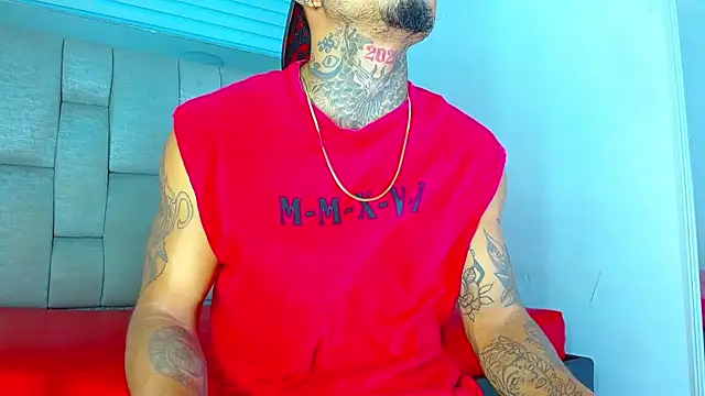 Snapshot of Hot_Latino_x chatting on March 19, 2026, 12:16 pm Hot Latino x online show from March 19, 2026, 12:16 pm