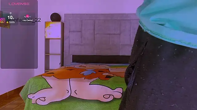 Hot Latino x online show from January 11, 2026, 7:10 pm