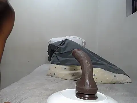 KinkyJXxX online show from March 6, 2026, 4:18 am