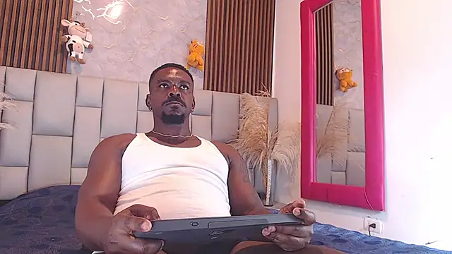 BlackEmperador online show from March 18, 2026, 12:25 am