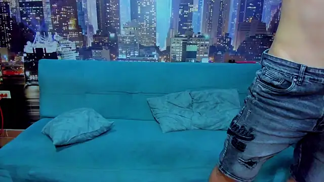 play hard66 online show from December 18, 2025, 4:33 pm