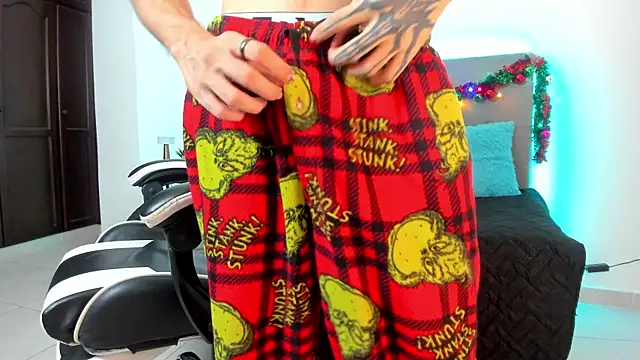 eren jeager online show from December 22, 2025, 1:17 am