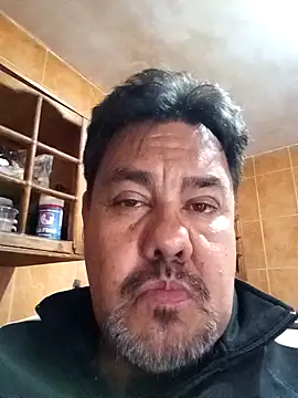 AlexCancun online show from November 30, 2025, 9:04 pm