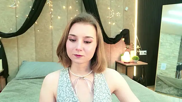 Snapshot of Janice_Corona chatting on May 19, 2026, 3:52 pm Janice Corona online show from May 19, 2026, 3:52 pm