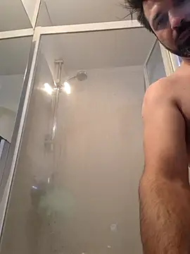 Snapshot of babayaga40 chatting on December 3, 2025, 11:20 am babayaga40 online show from December 3, 2025, 11:20 am