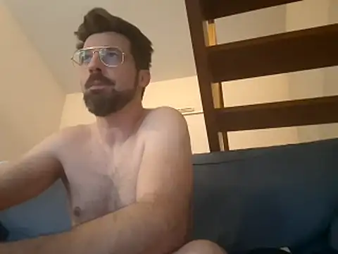 Snapshot of babayaga40 chatting on December 4, 2025, 10:09 pm babayaga40 online show from December 4, 2025, 10:09 pm