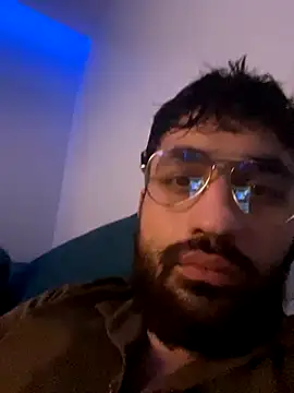 emperios online show from November 21, 2025, 1:37 am