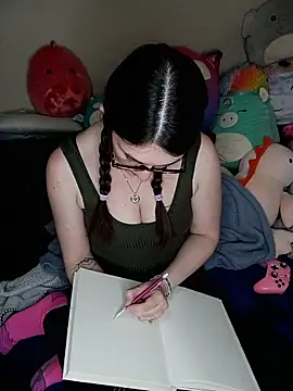 LaylaLucis online show from January 16, 2026, 11:20 pm