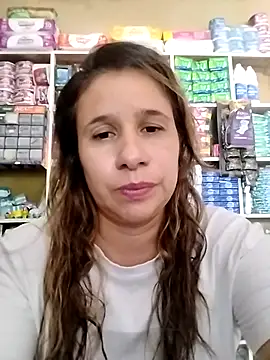 Snapshot of MIA-LARIOS chatting on May 1, 2026, 3:06 pm MIA-LARIOS online show from May 1, 2026, 3:06 pm