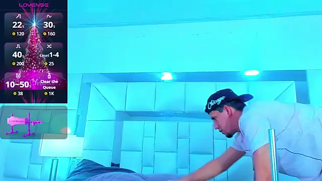 Snapshot of Sebastian_Smith__ chatting on January 8, 2026, 11:16 am Sebastian Smith online show from January 8, 2026, 11:16 am