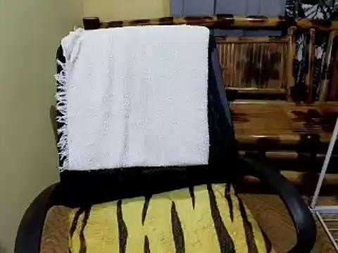 lovelyxmorena online show from April 11, 2026, 9:07 pm