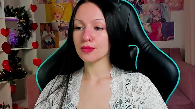 NaomiBlakes online show from December 19, 2025, 5:21 am