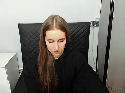 Snapshot of VanessaAmore chatting on February 27, 2026, 9:47 pm VanessaAmore online show from February 27, 2026, 9:47 pm