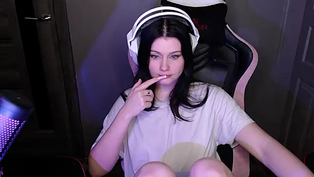 Moon raven online show from January 16, 2026, 9:08 pm