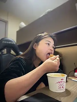 Toffee-00 online show from March 16, 2026, 7:34 am