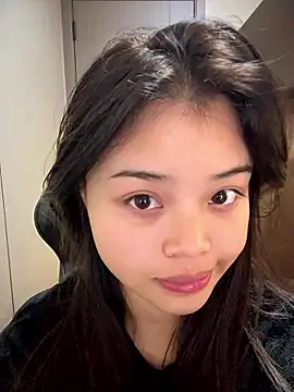 Snapshot of Toffee-00 chatting on January 11, 2026, 8:32 am Toffee-00 online show from January 11, 2026, 8:32 am