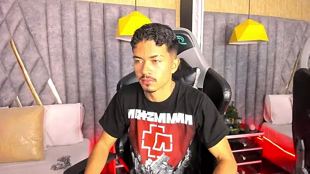 NicolaiKarav online show from January 12, 2026, 6:58 pm