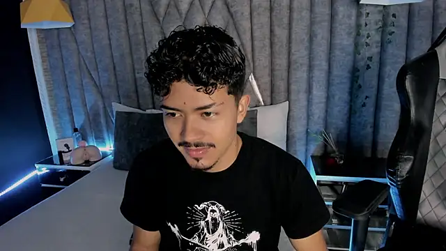 Snapshot of NicolaiKarav chatting on March 7, 2026, 11:59 am NicolaiKarav online show from March 7, 2026, 11:59 am