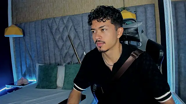 Snapshot of NicolaiKarav chatting on March 6, 2026, 11:38 am NicolaiKarav online show from March 6, 2026, 11:38 am