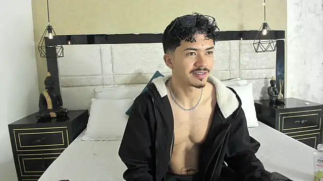 Snapshot of NicolaiKarav chatting on March 29, 2026, 12:18 pm NicolaiKarav online show from March 29, 2026, 12:18 pm