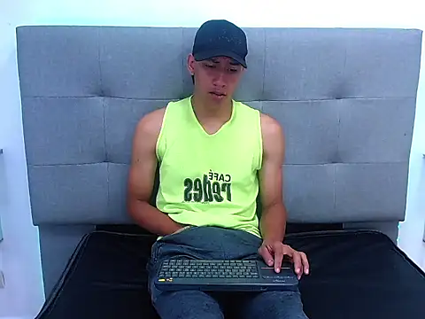 Jean King online show from November 24, 2025, 12:49 pm