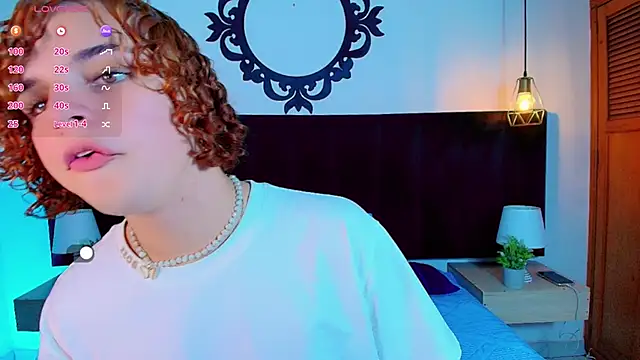 Skyee angel online show from May 9, 2026, 7:39 pm