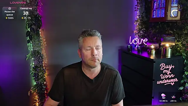 Hunter Fl online show from April 13, 2026, 3:38 pm