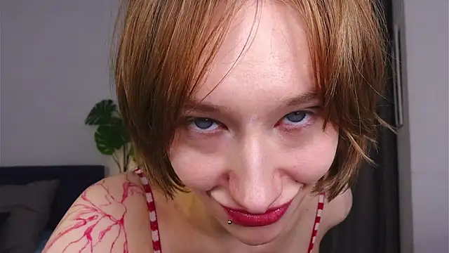 SweetKittyPlay online show from November 27, 2025, 1:55 pm