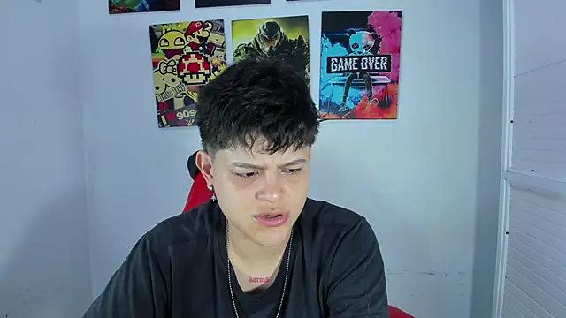  ian sweet online show from December 5, 2025, 8:06 pm