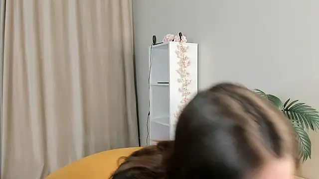 Snapshot of BetteSelbe chatting on March 2, 2026, 7:10 pm BetteSelbe online show from March 2, 2026, 7:10 pm