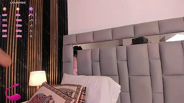 amaia santini online show from May 15, 2026, 7:01 pm