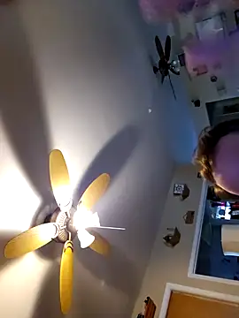 PinellasPlay online show from December 20, 2025, 9:39 pm