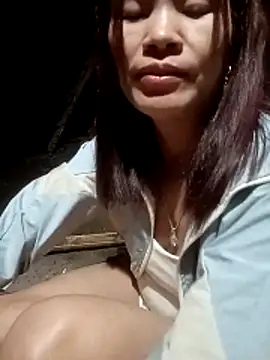 Snapshot of nangmo chatting on December 21, 2025, 1:24 pm nangmo online show from December 21, 2025, 1:24 pm