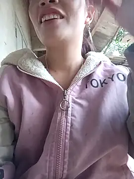 Snapshot of nangmo chatting on December 17, 2025, 1:21 am nangmo online show from December 17, 2025, 1:21 am