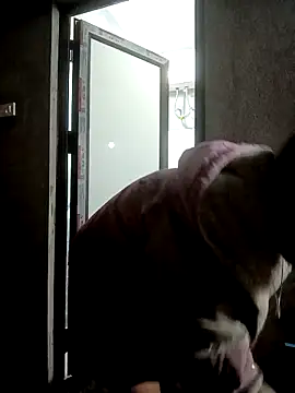 nangmo online show from March 16, 2026, 11:07 pm