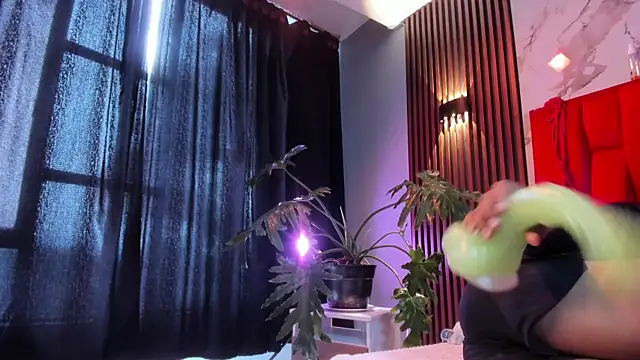 Snapshot of lilith-Y-Asmodeo chatting on March 5, 2026, 7:32 pm lilith-Y-Asmodeo online show from March 5, 2026, 7:32 pm