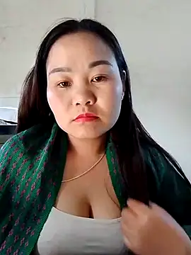 Snapshot of One-two22 chatting on November 27, 2025, 6:36 am One-two22 online show from November 27, 2025, 6:36 am