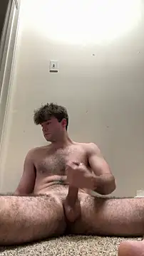 giganticgeorge online show from November 25, 2025, 5:52 am