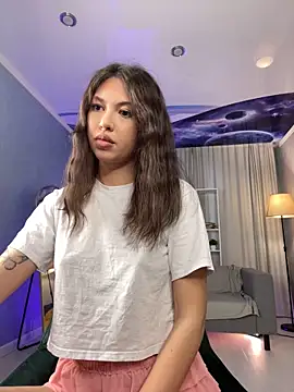 Mia Sleem online show from November 30, 2025, 8:37 am