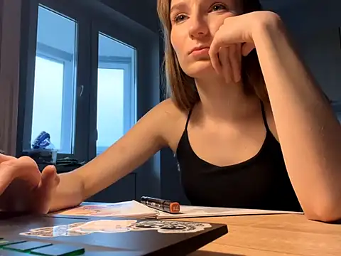 WinterRaffo online show from November 30, 2025, 11:44 am