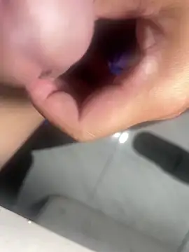 boyyyy2k1 online show from March 3, 2026, 4:58 pm