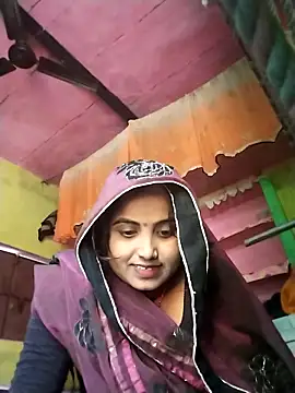 Snapshot of Pooja_hote chatting on November 28, 2025, 2:34 am Pooja hote online show from November 28, 2025, 2:34 am