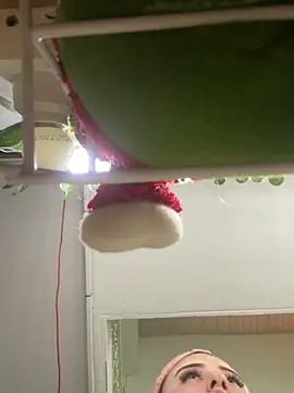 Kitty Bms  online show from December 20, 2025, 7:17 pm